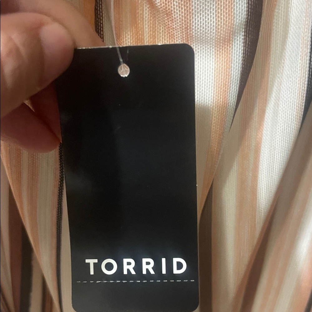 Torrid striped blouse - Picture 3 of 3